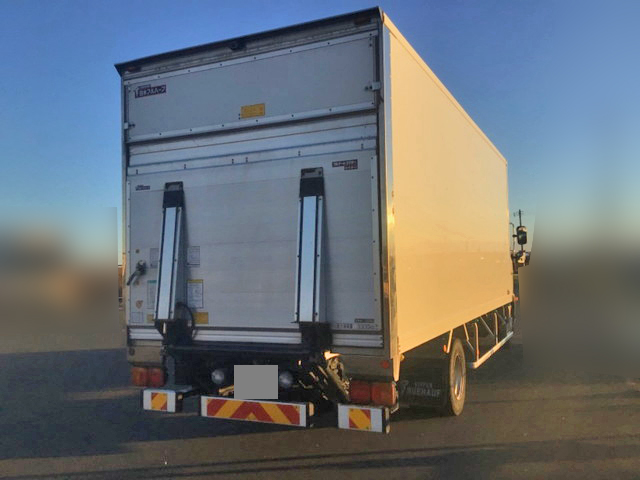 日野レンジャー冷凍車（冷蔵車）中型（4t）[写真03]