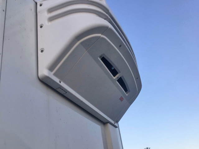 日野レンジャー冷凍車（冷蔵車）中型（4t）[写真06]