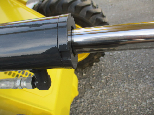 ヤンマータイヤショベル（ホイルローダー）[写真11]