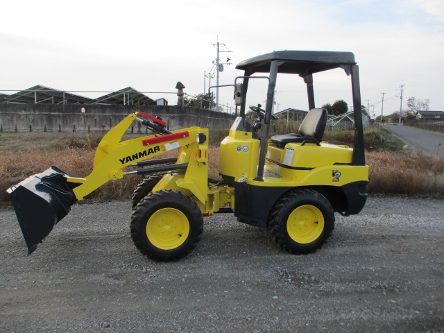 ヤンマータイヤショベル（ホイルローダー）[写真04]