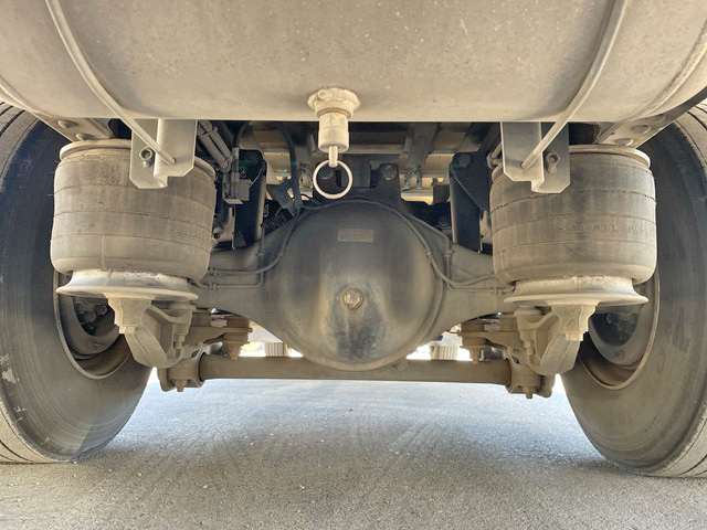 いすゞフォワードアルミウイング増トン（6t・8t）[写真23]