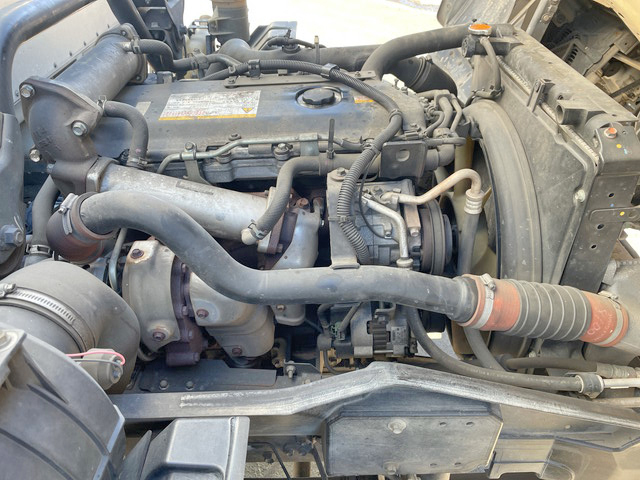 いすゞフォワードアルミウイング増トン（6t・8t）[写真24]