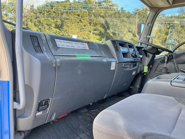 いすゞフォワードアルミウイング増トン（6t・8t）[写真30]