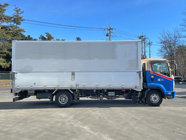 いすゞフォワードアルミウイング増トン（6t・8t）[写真07]