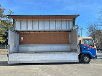 いすゞフォワードアルミウイング増トン（6t・8t）[写真08]