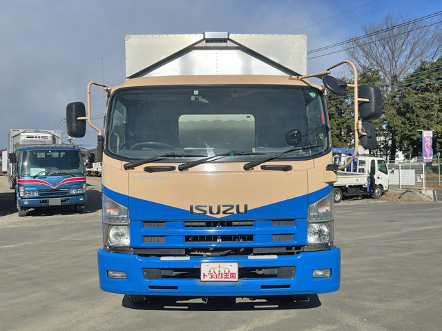 いすゞフォワードアルミウイング増トン（6t・8t）[写真09]