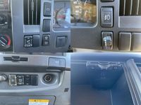 いすゞフォワード冷蔵冷凍ウイング中型（4t）[写真31]