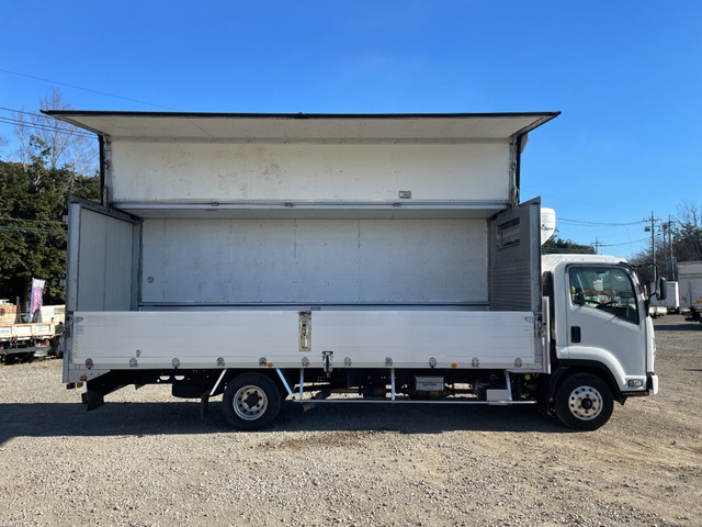 いすゞフォワード冷蔵冷凍ウイング中型（4t）[写真06]