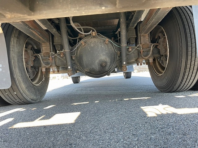 日野デュトロアルミバン小型（2t・3t）[写真38]