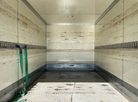 日野デュトロアルミバン小型（2t・3t）[写真09]