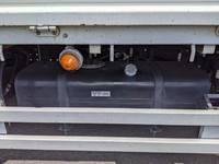 三菱ふそうキャンター平ボディ小型（2t・3t）[写真15]