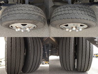 三菱ふそうキャンター平ボディ小型（2t・3t）[写真27]