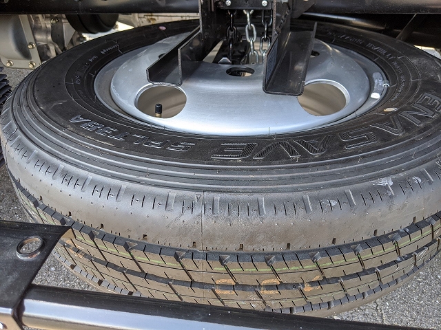 三菱ふそうキャンター冷凍車（冷蔵車）小型（2t・3t）[写真18]