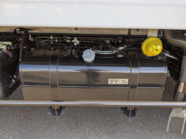 三菱ふそうキャンター冷凍車（冷蔵車）小型（2t・3t）[写真19]