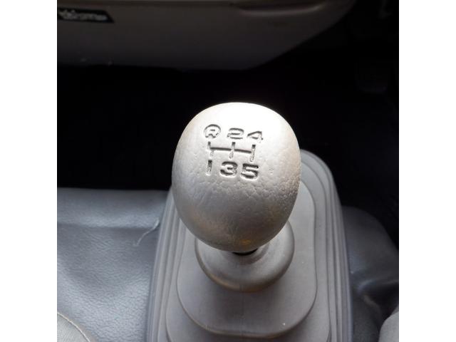 トヨタダイナ平ボディ小型（2t・3t）[写真32]