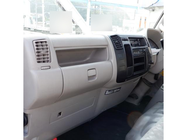 トヨタダイナ平ボディ小型（2t・3t）[写真38]