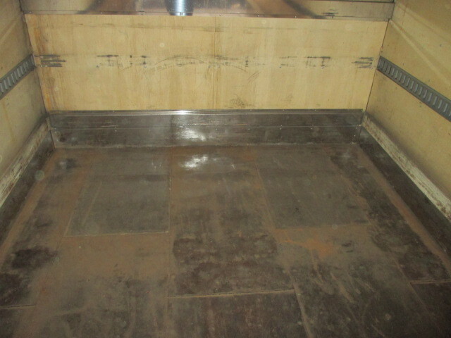 日野レンジャーアルミバン中型（4t）[写真11]