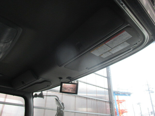 日野レンジャーアルミバン中型（4t）[写真19]