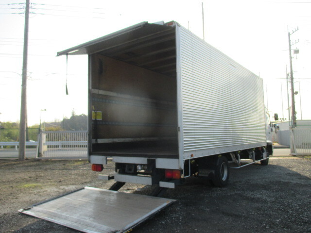 日野レンジャーアルミバン中型（4t）[写真07]