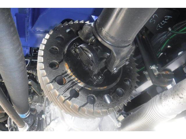 三菱ふそうファイタークレーン5段増トン（6t・8t）[写真15]