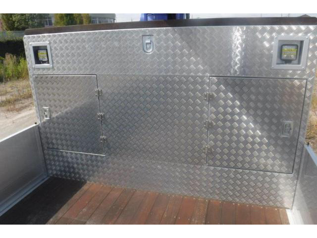 三菱ふそうファイタークレーン5段増トン（6t・8t）[写真06]