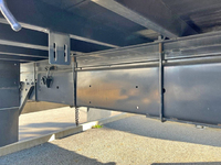 いすゞギガアルミブロック大型（10t）[写真23]