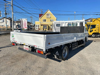 三菱ふそうキャンター平ボディ小型（2t・3t）[写真02]