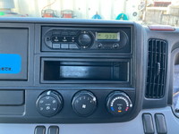 三菱ふそうキャンター平ボディ小型（2t・3t）[写真31]