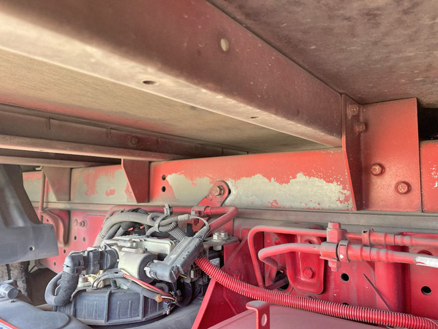 三菱ふそうキャンターアルミバン小型（2t・3t）[写真24]