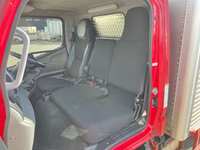 三菱ふそうキャンターアルミバン小型（2t・3t）[写真32]