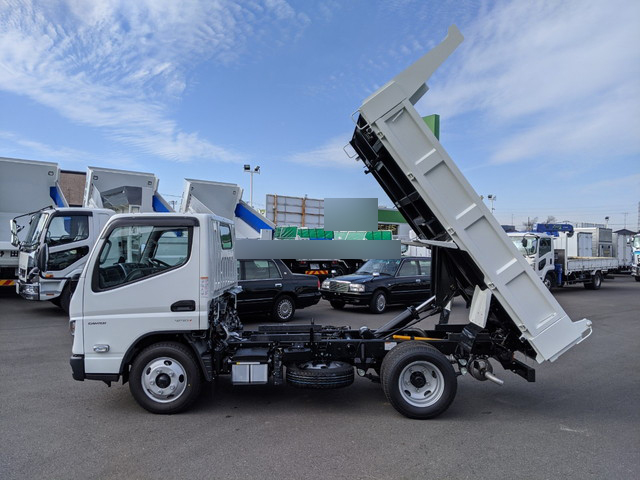 三菱ふそうキャンターダンプ小型（2t・3t）[写真11]