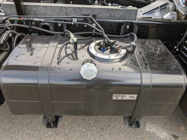 三菱ふそうキャンターダンプ小型（2t・3t）[写真13]