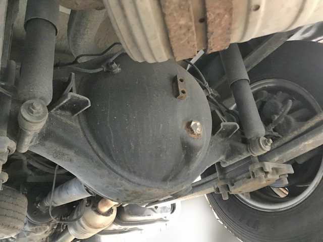 三菱ふそうキャンター平ボディ小型（2t・3t）[写真11]