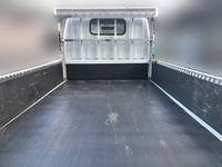 三菱ふそうキャンター平ボディ小型（2t・3t）[写真08]