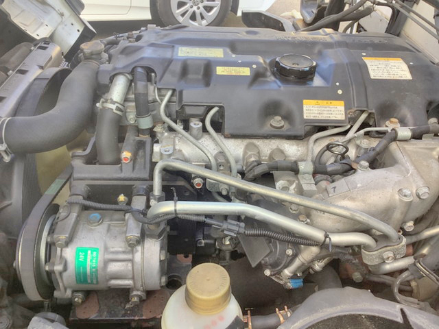 三菱ふそうキャンター冷凍車（冷蔵車）小型（2t・3t）[写真20]