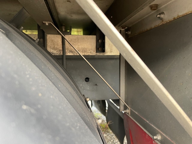 日野レンジャー冷凍車（冷蔵車）中型（4t）[写真12]