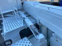 いすゞエルフ高所作業車小型（2t・3t）[写真18]