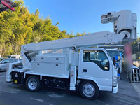 いすゞエルフ高所作業車小型（2t・3t）[写真05]