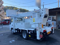 いすゞエルフ高所作業車小型（2t・3t）[写真08]