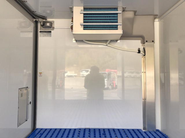 ダイハツハイゼット冷凍車（冷蔵車）小型（2t・3t）[写真13]