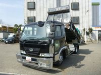 UDトラックスコンドルダンプ中型（4t）[写真01]