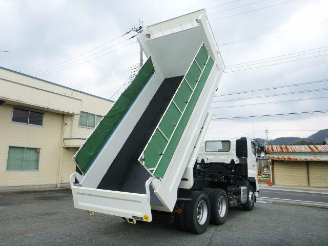 日野プロフィアダンプ大型（10t）[写真02]