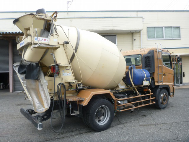 日野レンジャーミキサー車（コンクリートミキサー）増トン（6t・8t）[写真02]