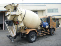 日野レンジャーミキサー車（コンクリートミキサー）増トン（6t・8t）[写真02]