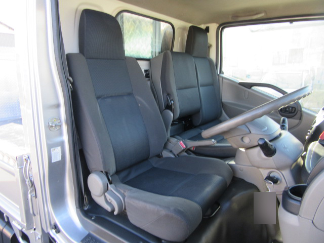 日産アトラス平ボディ小型（2t・3t）[写真22]