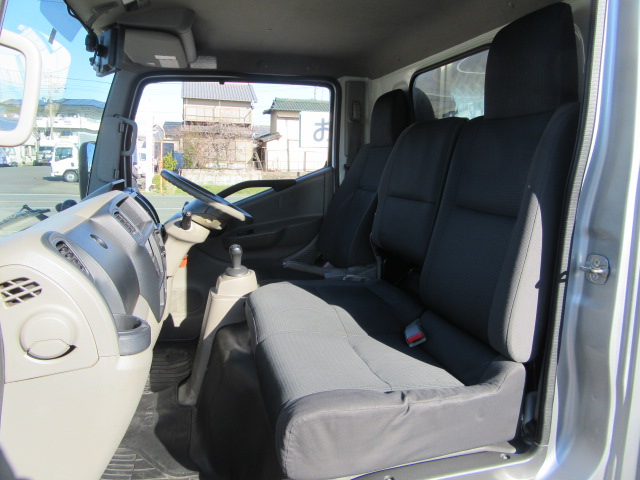 日産アトラス平ボディ小型（2t・3t）[写真27]