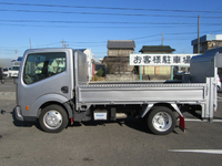 日産アトラス平ボディ小型（2t・3t）[写真06]