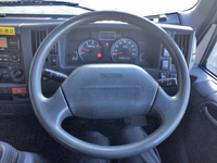 いすゞエルフアルミウイング小型（2t・3t）[写真32]