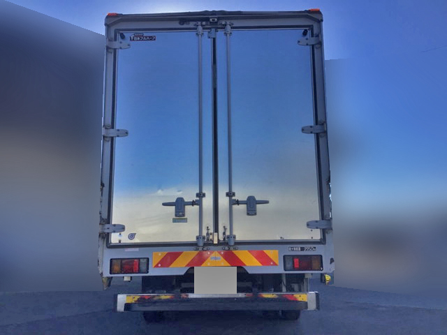 いすゞエルフアルミウイング小型（2t・3t）[写真09]