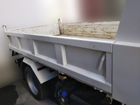 いすゞエルフローダーダンプ小型（2t・3t）[写真11]